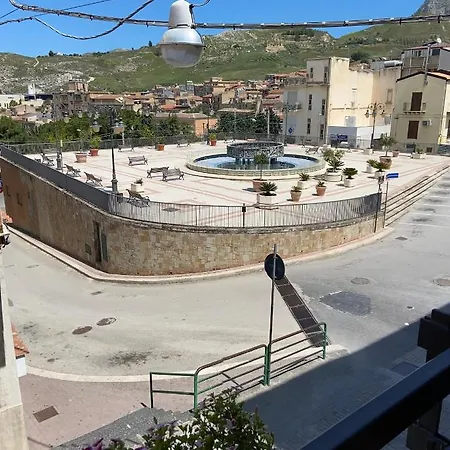 Fontana Di Li Rosi Daire Campofranco